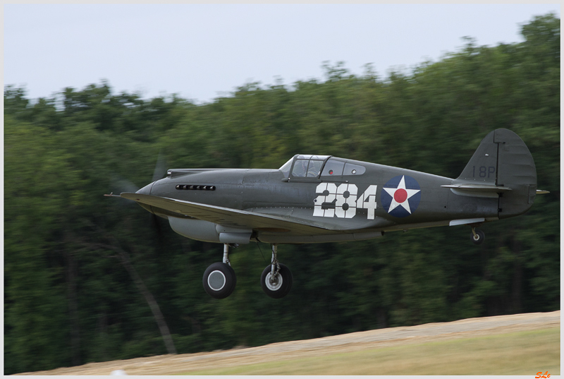 Les tigres Volants - Curtiss P-40B Warhawk ( IMGP1180 )