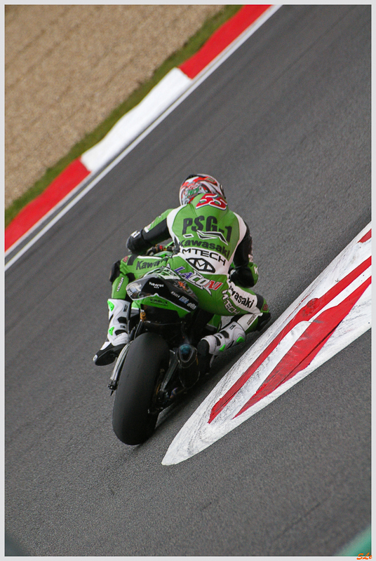 WSBK - magny cours 2008 ( 800_IMGP3836 )