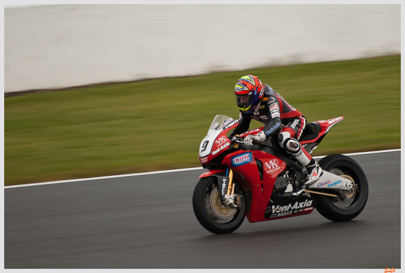 WSBK - magny cours 2008 ( IMGP3220 )