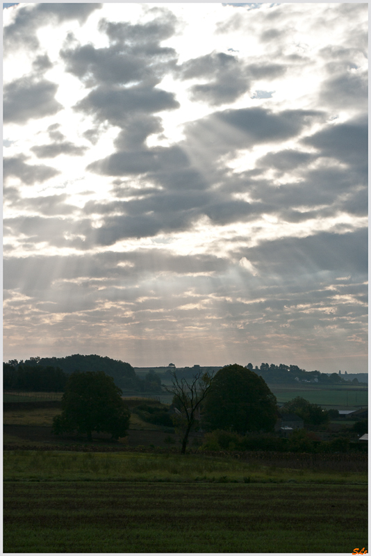 Avon-Les-Roches ( 800_IGP6136 )